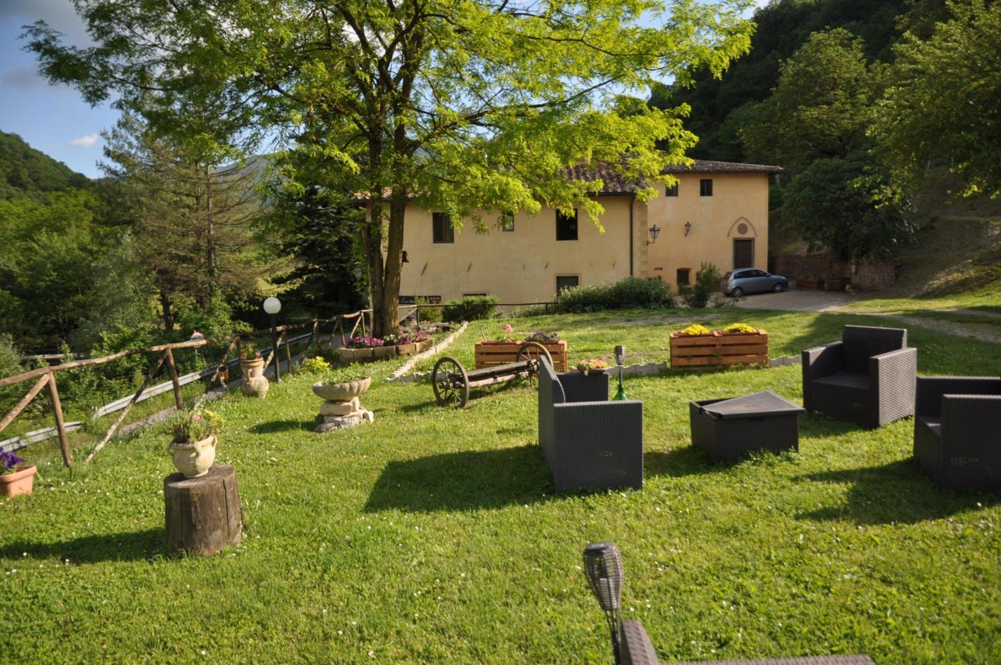 洛坎达迪阿尔伯瑞住宿加早餐旅馆 博尔戈圣洛伦索 外观 照片